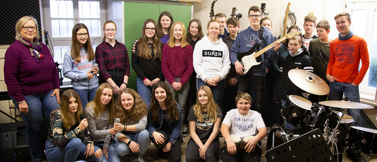 Blick hinter die Kulissen: Schloss-Schüler besuchten die Proben der Philharmonie Südwestfalen in Hilchenbach