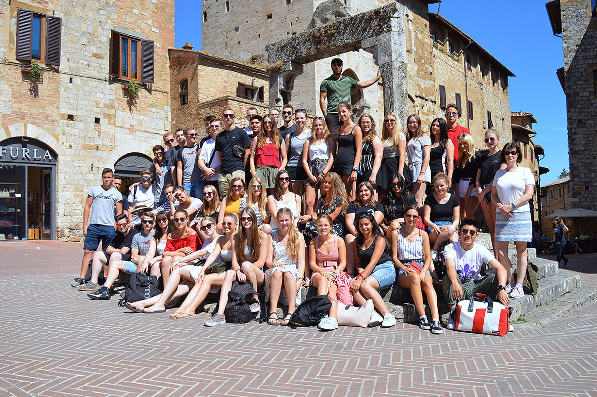 Jahrgangsstufenfahrt in die Toscana – Schloss-Schüler erlebten Geschichte hautnah